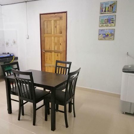 Homestay Barakah Cenang Langkawi Пантай-Сенанг Экстерьер фото