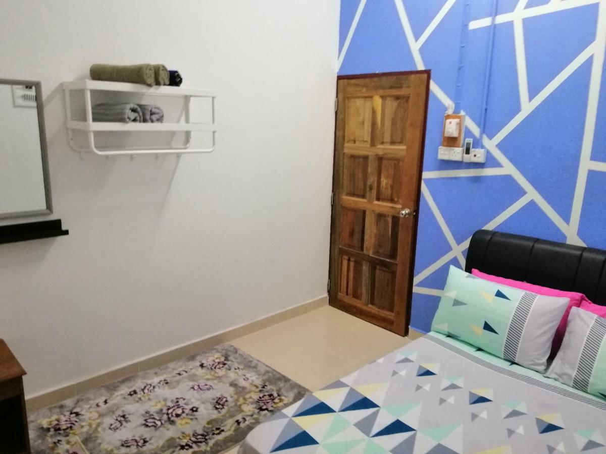 Homestay Barakah Cenang Langkawi Пантай-Сенанг Экстерьер фото
